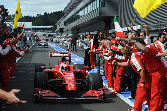 第12戦ベルギーGP「ライコネン対フィジケラ、真剣勝負」【F1 09 続報