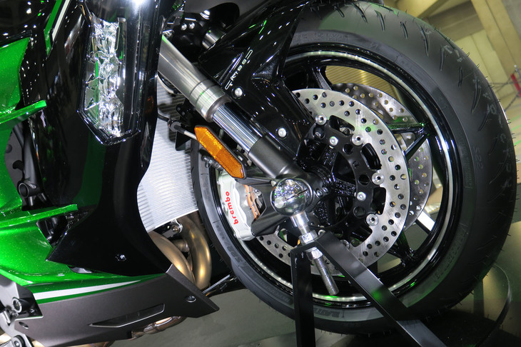 カワサキ・ニンジャH2 SX SE