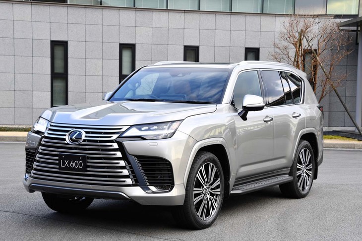 レクサスLX600