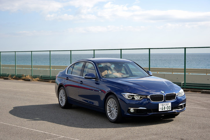 BMW 318iラグジュアリー