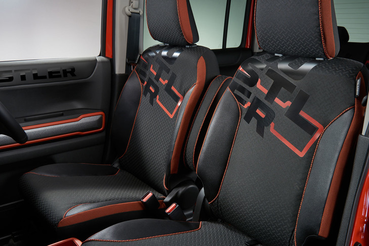 スズキ・ハスラー コンセプト（シート）