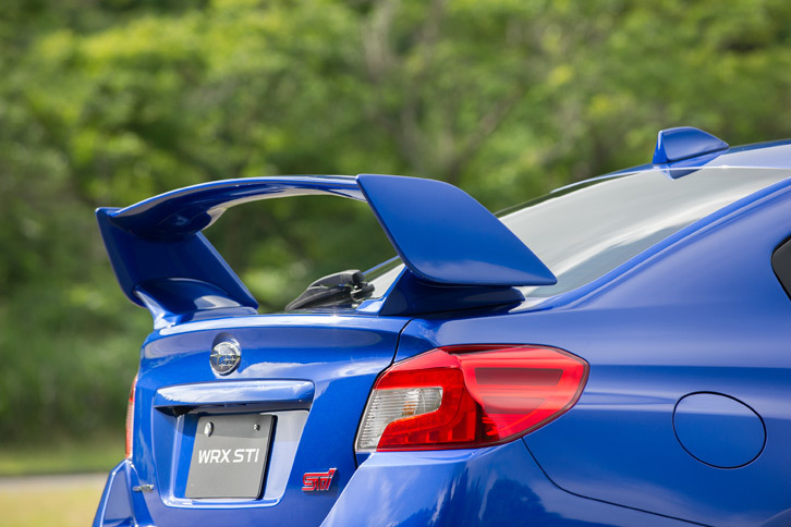 スバルWRX STI Type S