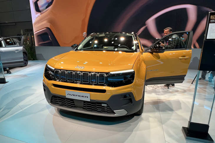 ジープ・アベンジャー（エクステリア）