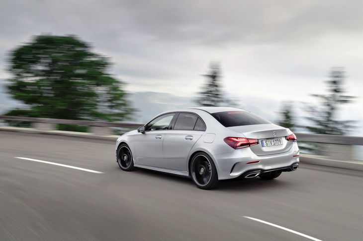 メルセデス・ベンツAクラス セダン（エクステリア）