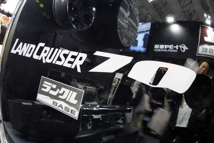 ランクルBASEカスタム「ブラッククルーザー70」