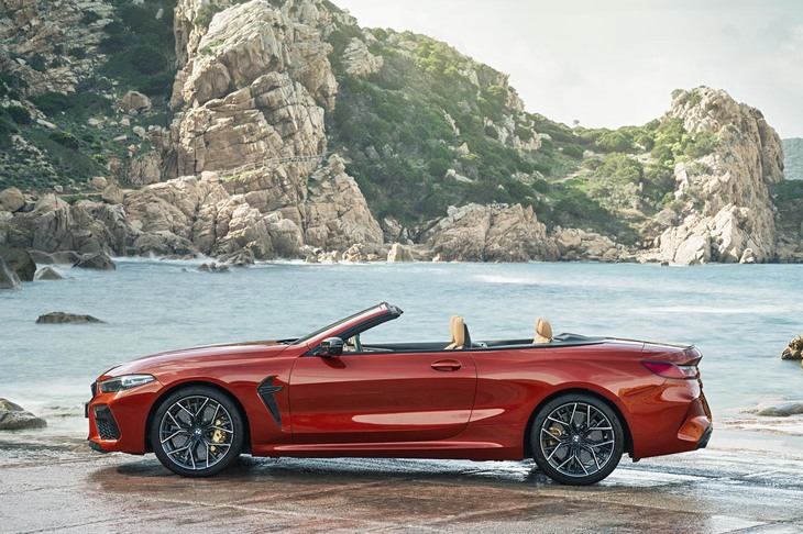 オープン／クローズそれぞれの動作は15秒で完了する。