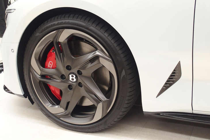 ベントレー・マリナー バトゥール（フロントホイール）