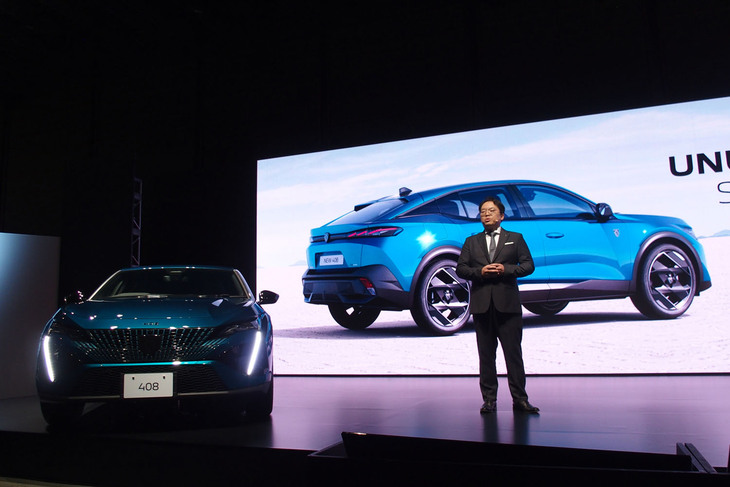 ステランティス ジャパンのプジョープロダクトマネージャー八木亮祐氏。