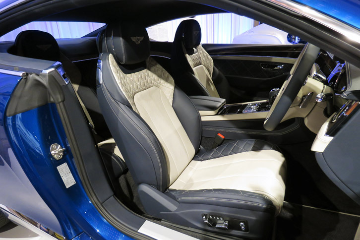 ベントレー・コンチネンタルGT（シート）