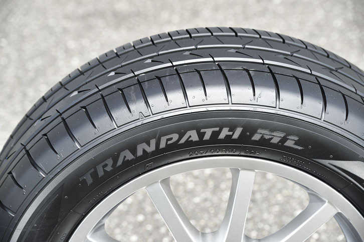 「トランパスML」はすでに販売されている「トランパスmpZ」をベースに開発された。