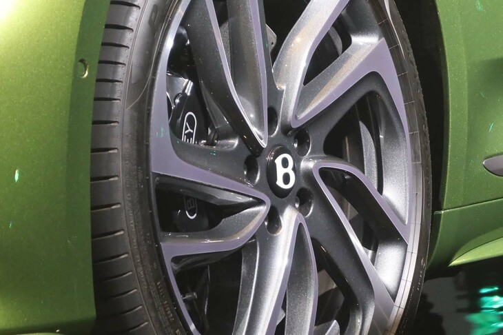 ベントレー・コンチネンタルGTCスピード（フロントホイール）