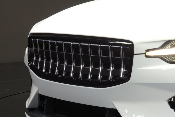 ポールスター1（エクステリア）