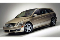 メルセデスベンツのニューモデル「Rクラス」はコレ！