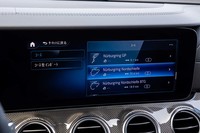 ドイツ・ニュルブルクリンクの場合はグランプリコースだったり、北コースだったりと、設定を細かく変更できるのがさすがだ。