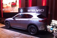 「ステルヴィオ2.2ターボ ディーゼルQ4」は最高出力210ps、最大トルク470Nmとなる2.2リッター直4クリーンディーゼルターボエンジンを搭載している。