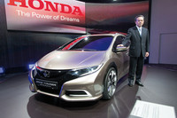 ホンダは「シビック」のワゴン版で勝負【ジュネーブショー2013】