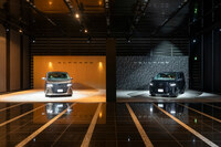 トヨタが想定する「アルファード／ヴェルファイア」の月販基準台数は8500台。それが向こう2～3年分のバックオーダーを抱えているとは……。価格帯が500万～900万円の高額車種としては、すごい人気である。