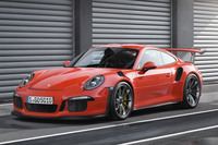 「911」で自然吸気エンジンが積まれるのは「GT3」「GT3 RS」（いずれも前世代の911がベース）などのスペシャルモデルのみとなっている。