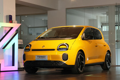 新型「ルノー・トゥインゴ」がいよいよ欧州で発売に！ イタリア在住の大矢アキオが、実車の心象を語る。