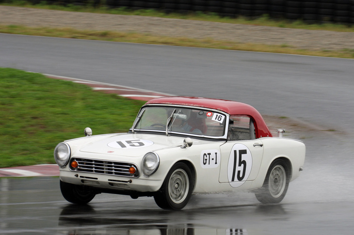 第2回日本グランプリで優勝したロニー・バックナムのマシンをイメージした「S600」。顔つきは「S500」のものだが、ワークスマシンもS500のボディーに600用エンジンを積んだ最初期型S600だった。