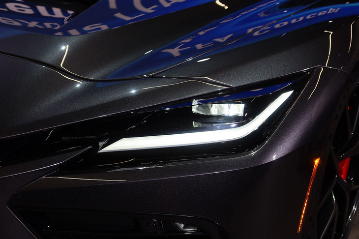 トヨタGR GT（ヘッドランプ）