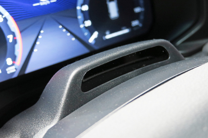 トヨタ・ランドクルーザー“250”（ドライバーモニターのカメラ）