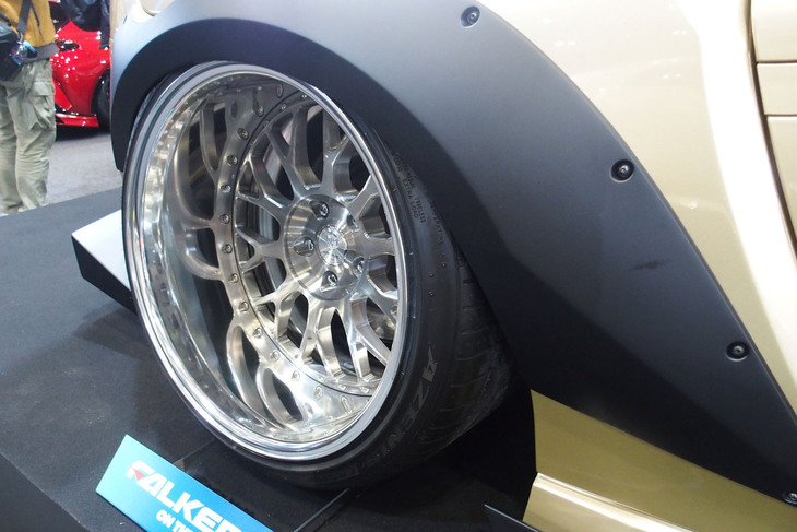 KUHL 34ZR-GTWR SPEC-D