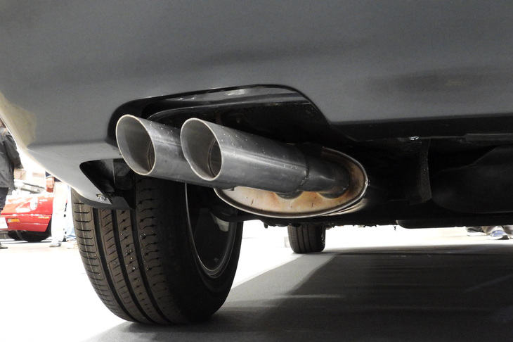 フォルクスワーゲン・ゴルフGTI-16 v（1990年）