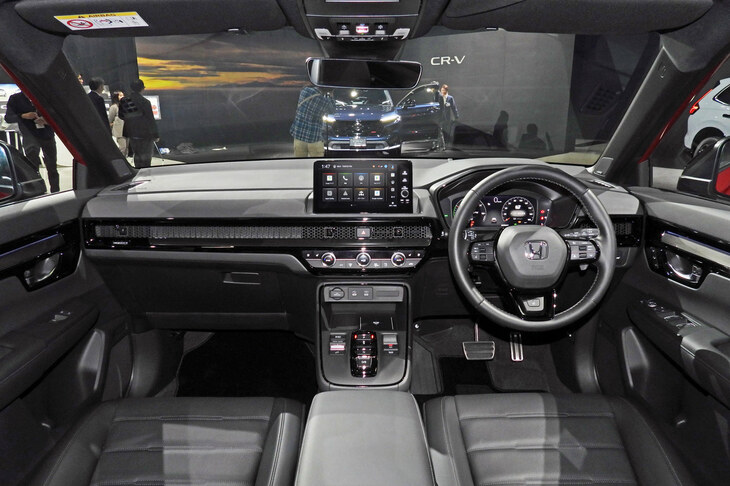ホンダCR-V e：HEV RSブラックエディション（インストゥルメントパネルまわり）