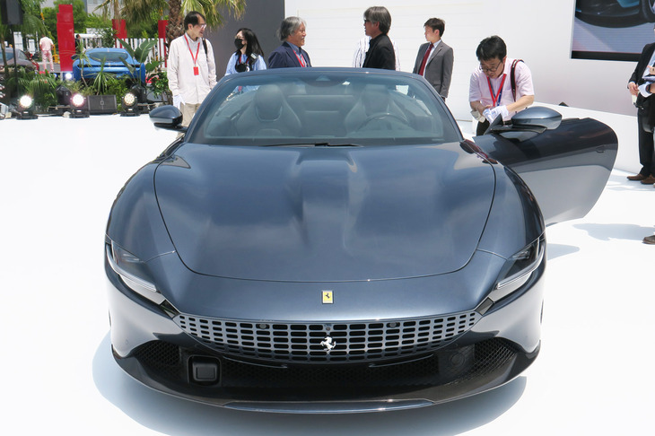 フェラーリ・ローマ スパイダー（フロントマスク）