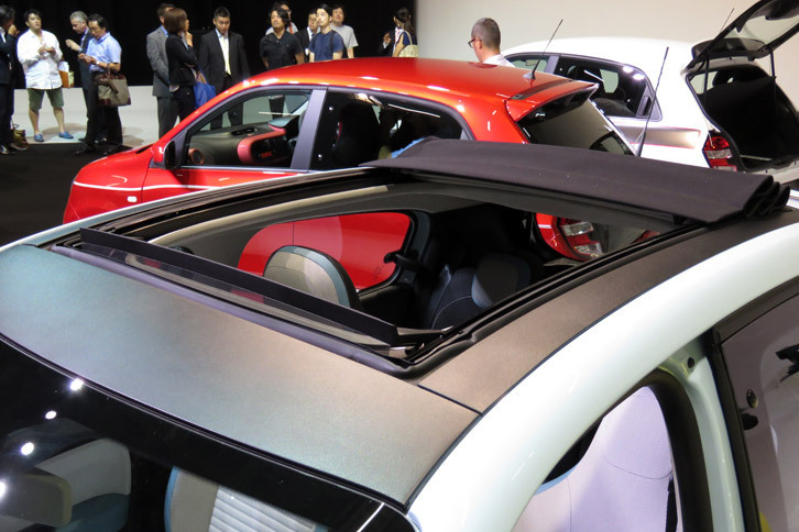 ルノー・トゥインゴ インテンス キャンバストップ（キャンバストップ）