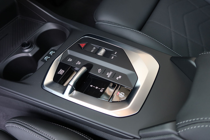 BMW 120（センターコンソール）