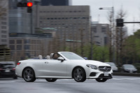 「メルセデス・ベンツEクラス カブリオレ」が日本に導入されたのは、2018年1月のこと。今回は中間グレードの「E200カブリオレ スポーツ」に試乗した。