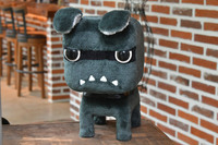 予想外の人気を得たのは、CMキャラクターの「デリ丸。」も一緒。三菱では急ピッチでグッズ類の開発を進めているという。（写真：峰 昌弘）