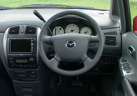 【スペック】プレマシー・スポルト：全長×全幅×全高＝4340×1695×1570mm/ホイールベース＝2670mm/車重＝1330kg/駆動方式＝FF/2リッター直4DOHC16バルブ（165ps/6800rpm、18.1kgm/5000rpm）/車両本体価格＝206.8万円（5人乗り）214.8万円（7人乗り）