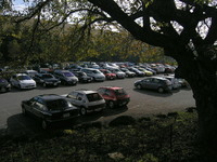 プジョーは「205」がもう古参。FRのプジョーはまったく見なくなった。