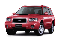 「スバル・フォレスター」
    1997年に誕生したクロスオーバーSUVで、車名は直訳すれば“木こり”、あるいは“森林監督官”となる。「インプレッサ」とプラットフォームを共用し、水平対向エンジンに4WDを組み合わせるスバルお得意の機構を採用している。現在は4代目となっているが、映画に登場するのは2002年から2007年まで販売されていた2代目。