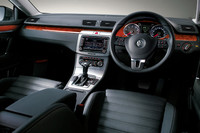 フォルクスワーゲンの4ドアクーペ、「パサートCC」が日本デビューの画像