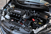 搭載されるパワーユニットは、1.5リッター直4エンジン（131ps、15.8kgm）とモーター（29.5ps、16.3kgm）。7段DCTが組み合わされる。