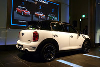 過去最大のMINI、「クロスオーバー」がデビューの画像