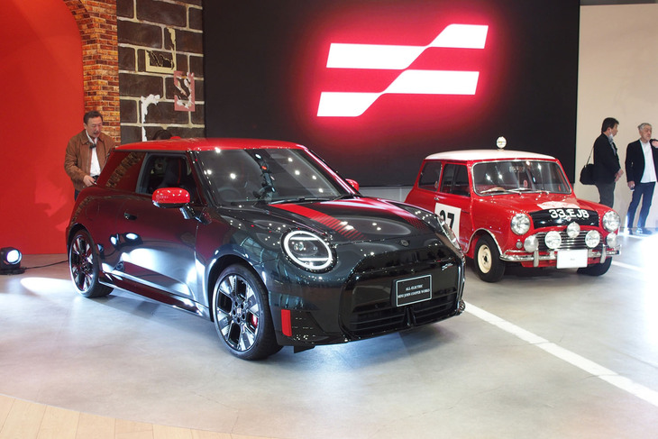 「MINI DAY 2025プレスカンファレンス」会場の様子。