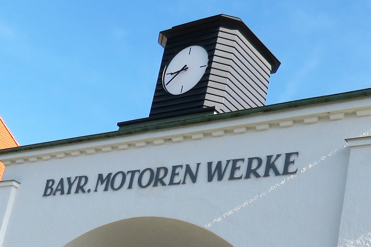 以上、BMWクラシックよりお届けしました。記者の好みでいささかマニアックな内容となってしまった。平に、ご容赦ください。