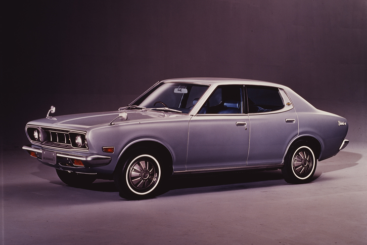 こちらは610型「ブルーバード」。1971年にデビューした。