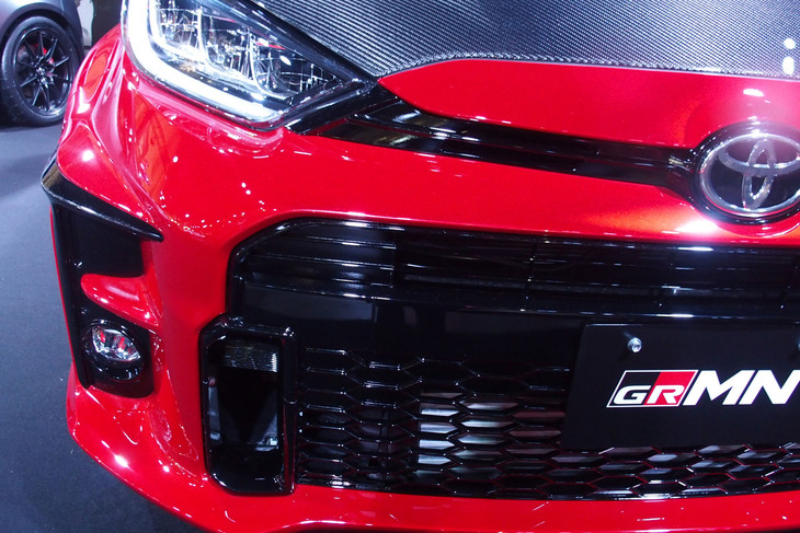 GRMNヤリス“ラリーパッケージ”（エクステリア）