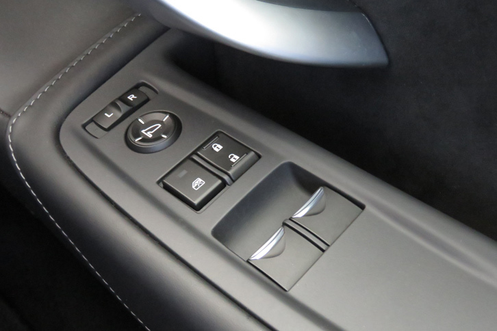 ホンダNSX（ドアコンソールパネル）