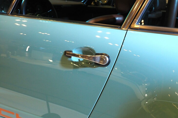 ポルシェ911 Reimagined by Singer