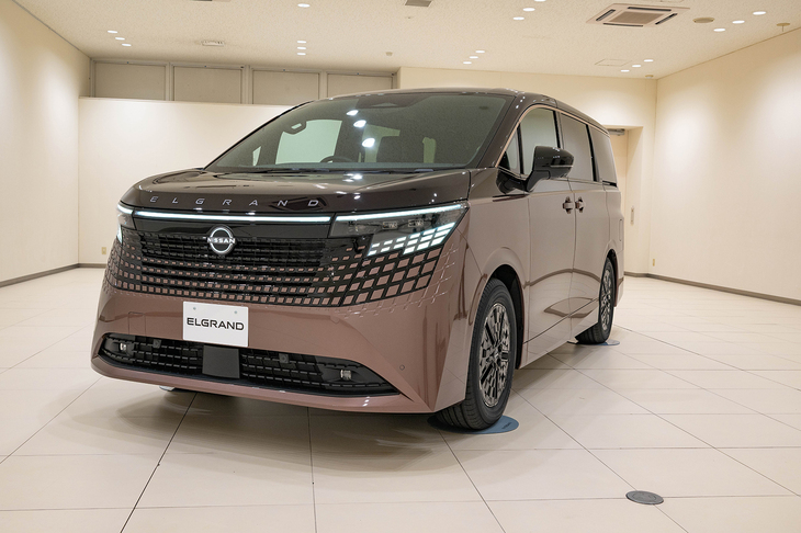 新型日産エルグランド