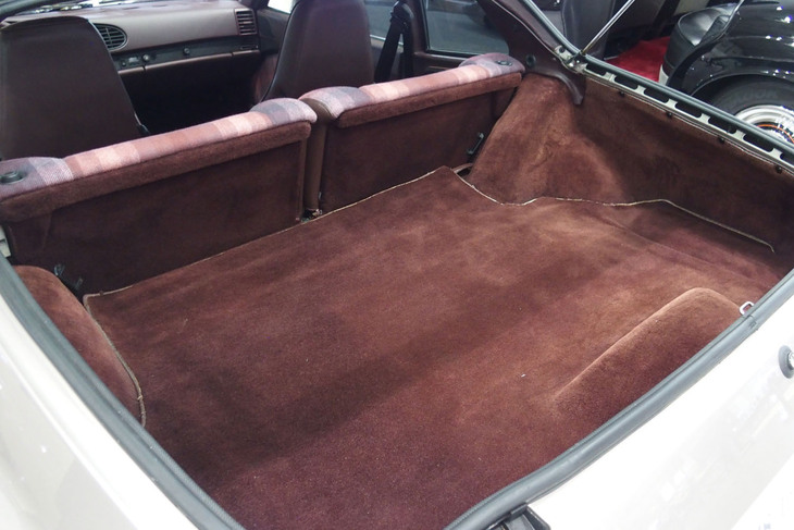 ポルシェ944ターボS（1988年）／Mars