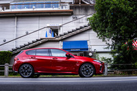 「120d Mスポーツ」のボディーサイズは全長×全幅×全高＝4370×1800×1450mm、ホイールベースは2670mm。Mスポーツグレードは標準モデルの「120d」よりも車高が15mm低い。