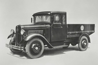 1932年に登場した「TX型トラック」。公募によって「いすゞ号」の名が与えられた同車は、同じく3社の協業によって開発された「BX型パス」ともども、大戦後も活躍を続けた。